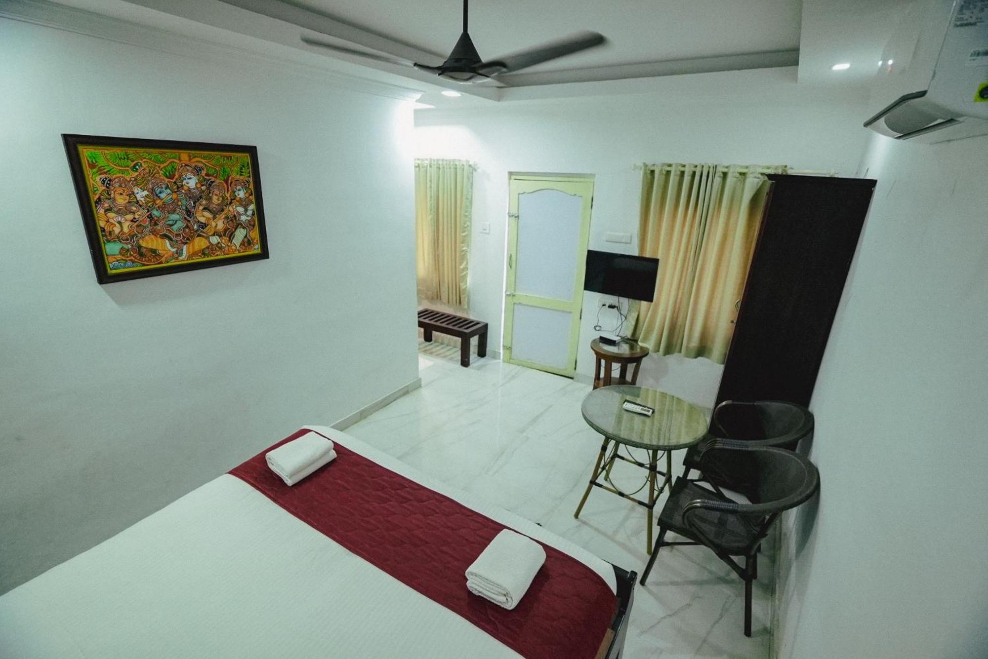 Clafouti Beach Resort - A Seafacing Resort Varkala Exterior photo