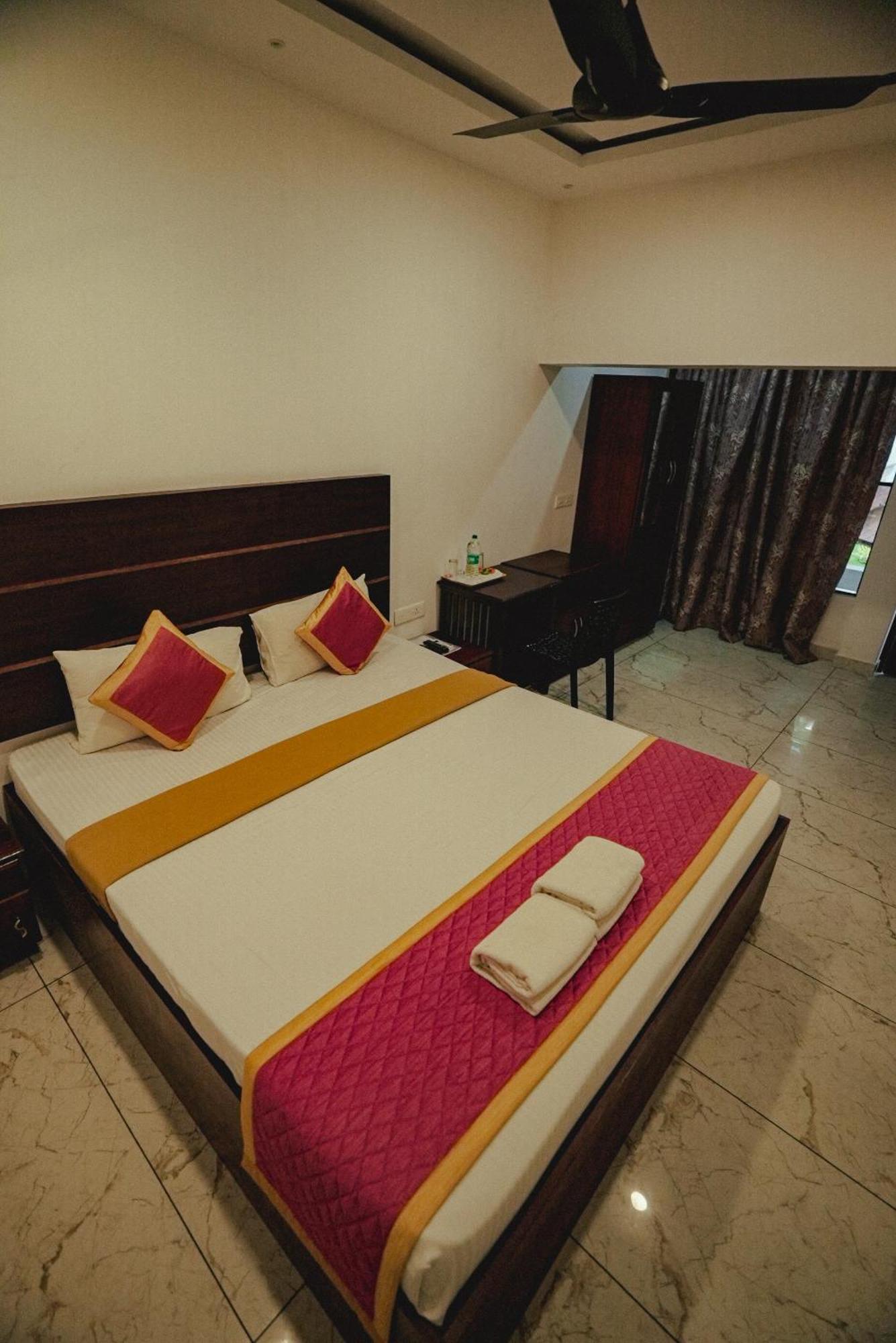 Clafouti Beach Resort - A Seafacing Resort Varkala Exterior photo