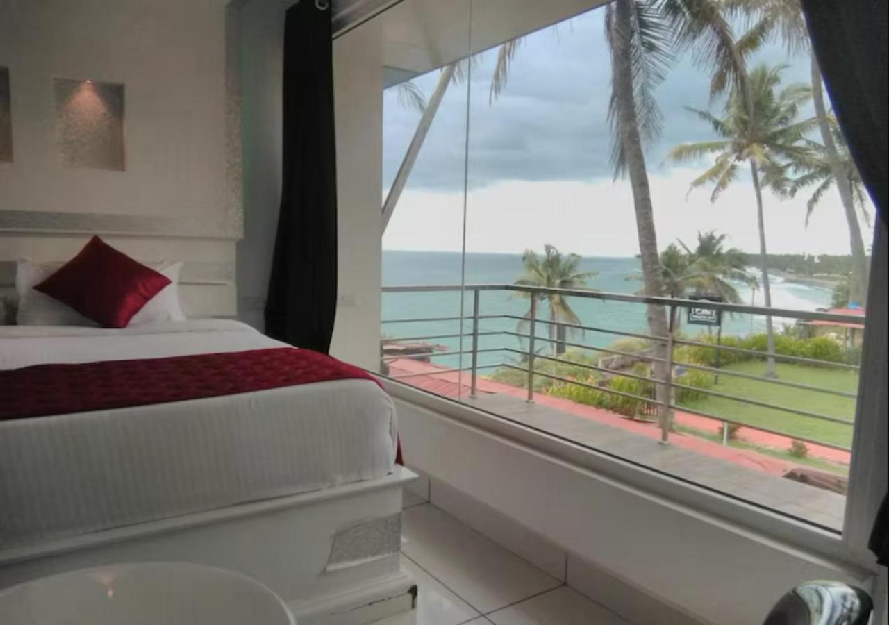 Clafouti Beach Resort - A Seafacing Resort Varkala Exterior photo