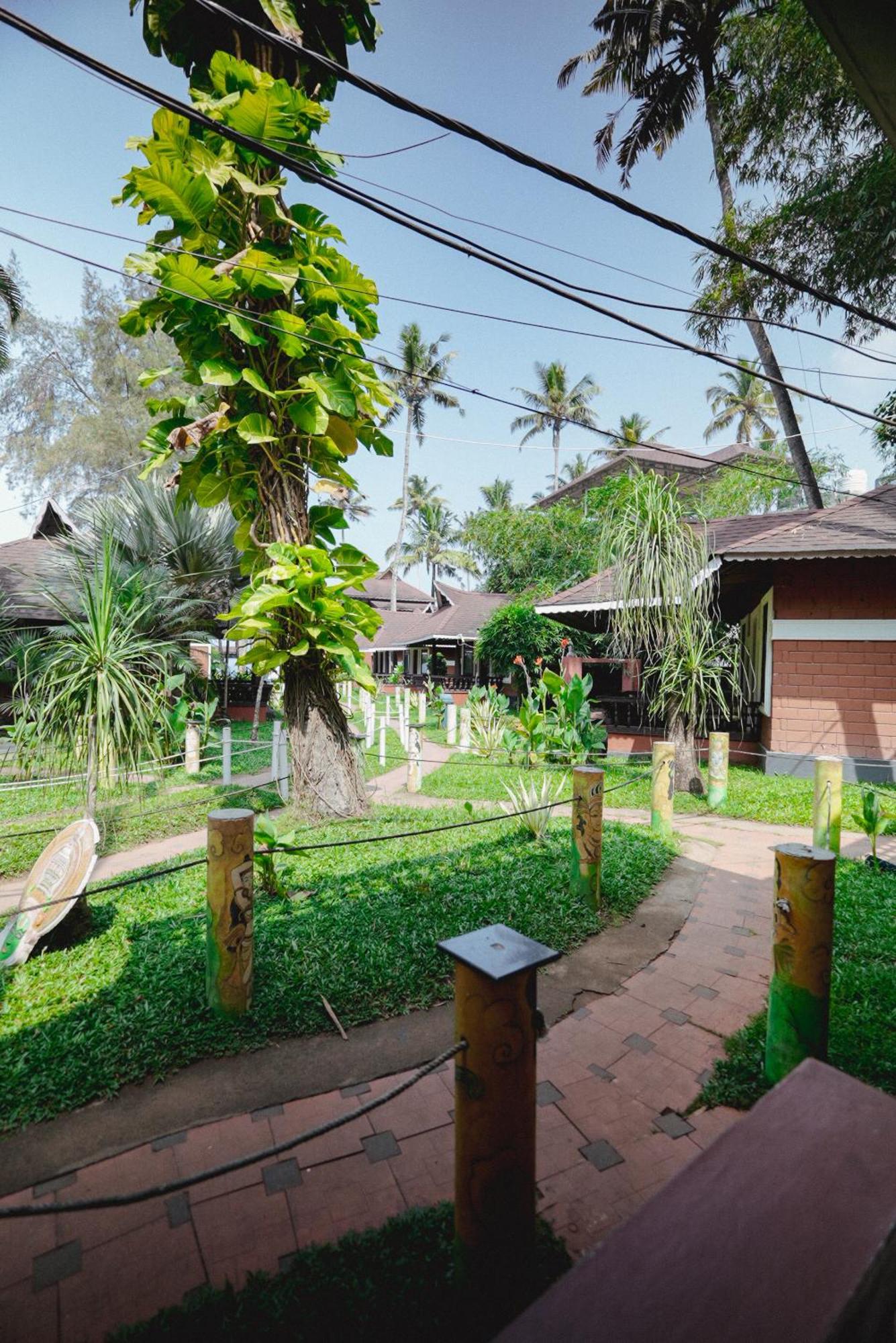 Clafouti Beach Resort - A Seafacing Resort Varkala Exterior photo