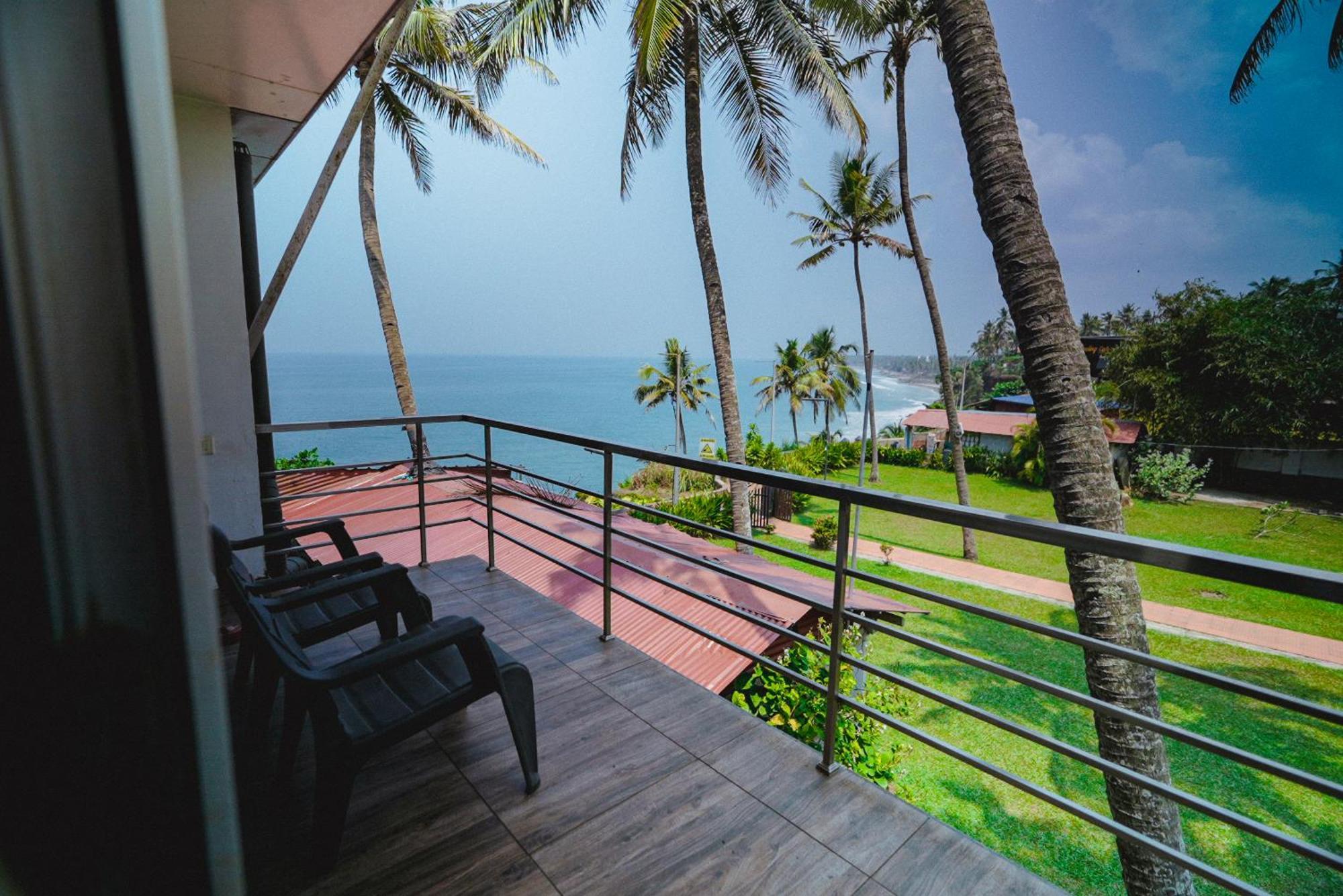 Clafouti Beach Resort - A Seafacing Resort Varkala Exterior photo